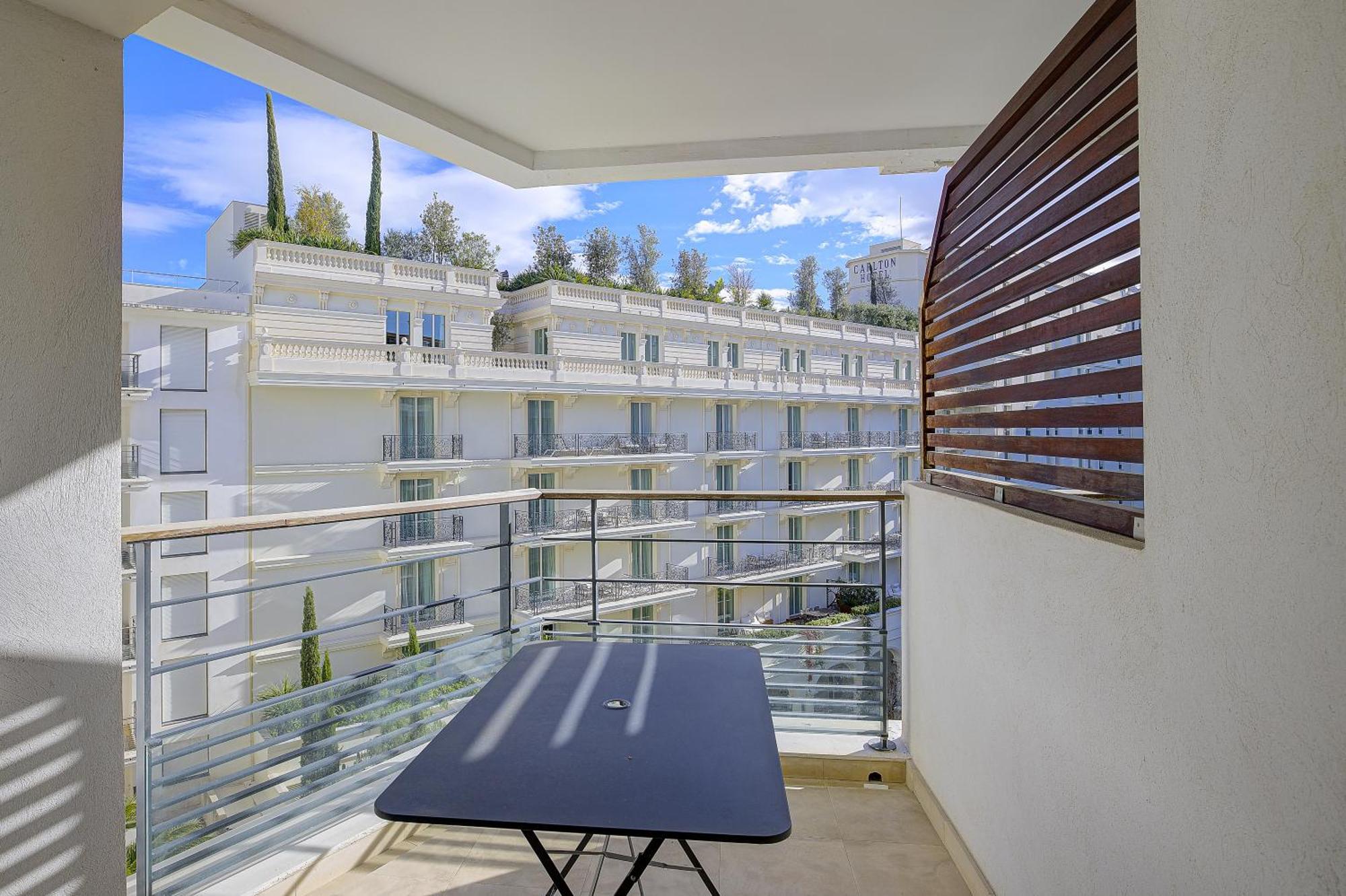 Carlton Riviera Cannes Exterior photo